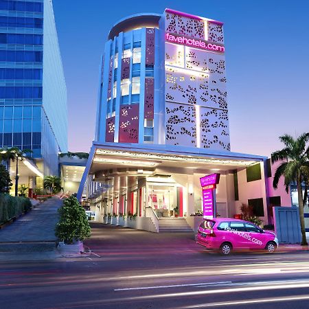 Favehotel Madiun Exterior photo